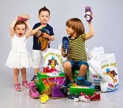 Как эксплуатировать и хранить детскую обувь